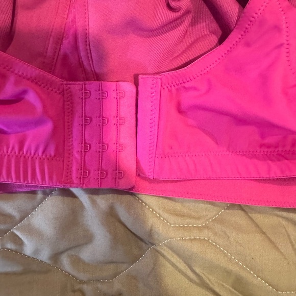 NWT New Avenue Soft Caress Wireless Bra 52C Pink Comfortable New Fast Shipping - Picture 9 of 10